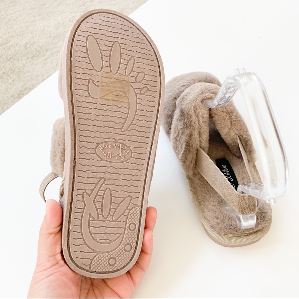 J. Mark Taupe Fluffy Slippers Mellow-07 - Picture 6 of 7